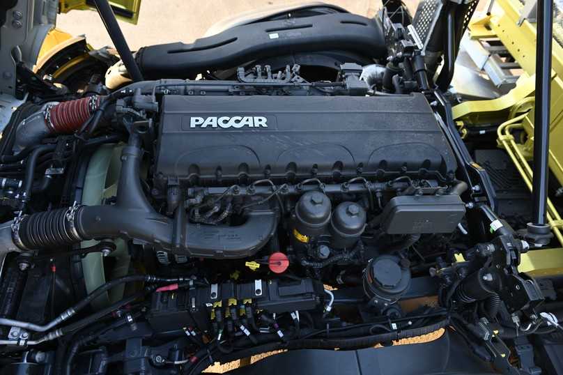 Der 10,8 l große Paccar MX-11 leistet im neuen XD 299 bis 449 PS in fünf Stufen. | Foto: Quatex Der 10,8 l große Paccar MX-11 leistet im neuen XD 299 bis 449 PS in fünf Stufen. | Foto: Quatex