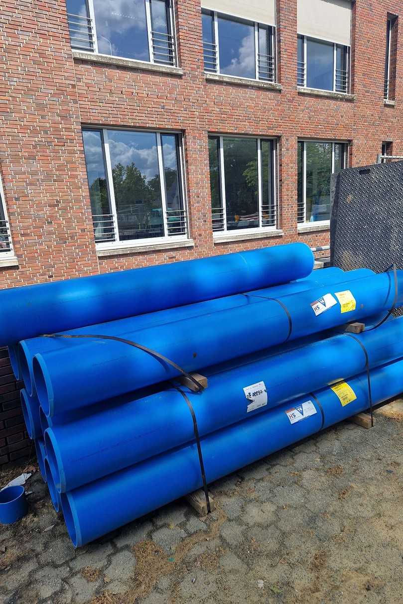 Zum Einsatz kommt auf dem Schulgelände in Telgte ebenfalls das gut zu verlegende HS-Kanalrohrsystem von Funke Kunststoffe. | Foto: Funke Kunststoffe Zum Einsatz kommt auf dem Schulgelände in Telgte ebenfalls das gut zu verlegende HS-Kanalrohrsystem von Funke Kunststoffe. | Foto: Funke Kunststoffe