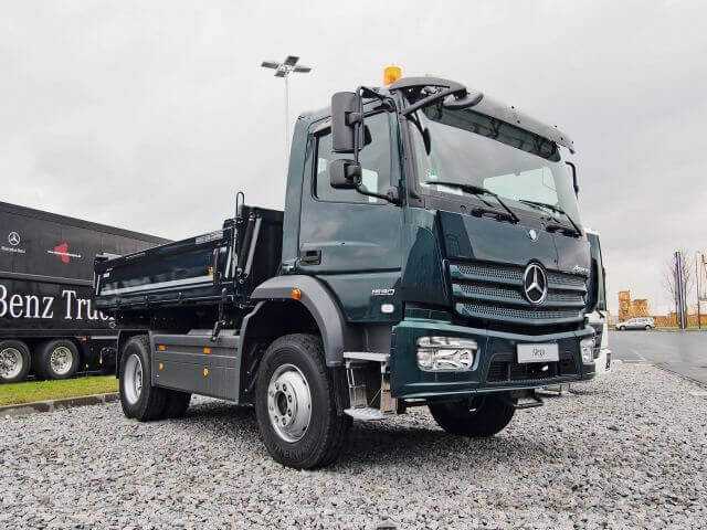 Bestseller der Klasse: der Mercedes-Benz Atego geht mit Facelift und neuen Motoren ins Rennen Bestseller der Klasse: der Mercedes-Benz Atego geht mit Facelift und neuen Motoren ins Rennen