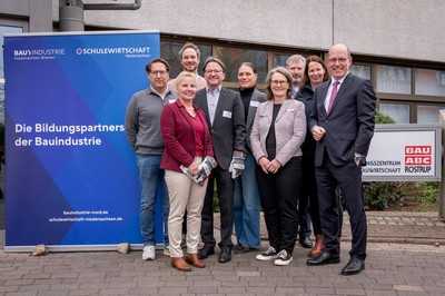 Erste Branchen-Bildungspartnerschaft in Deutschland gestartet