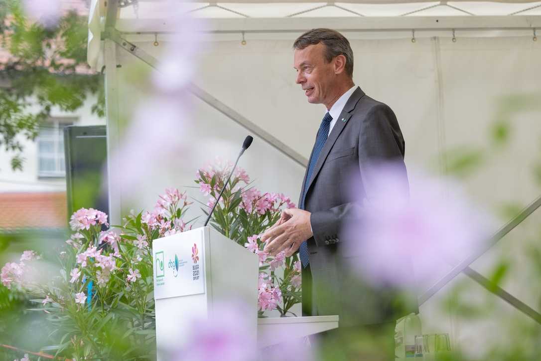 BGL-Jahresstatistik für den GaLaBau: Umsatz-Plus trotz Fachkräftemangel BGL-Jahresstatistik für den GaLaBau: Umsatz-Plus trotz Fachkräftemangel