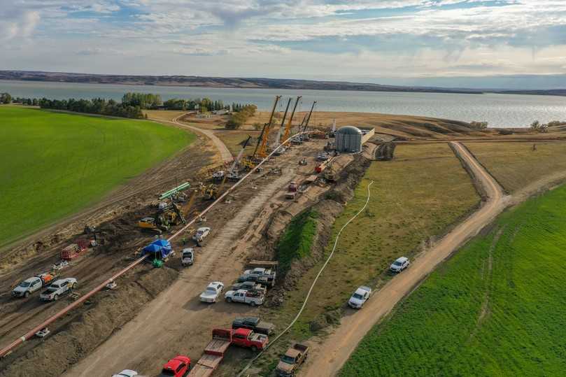 Bau einer 4.700 Meter langen DN600-Horizontalspülbohrung unter dem Lake Sakakawea in Watford City, North Dakota | Foto: Michels Trenchless GmbH Bau einer 4.700 Meter langen DN600-Horizontalspülbohrung unter dem Lake Sakakawea in Watford City, North Dakota | Foto: Michels Trenchless GmbH