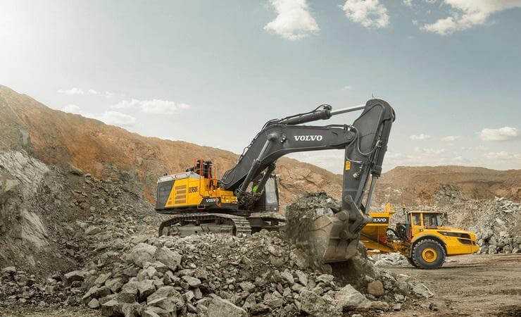 Baumaschinen-Branche erwartet rasche Erholung Baumaschinen-Branche erwartet rasche Erholung