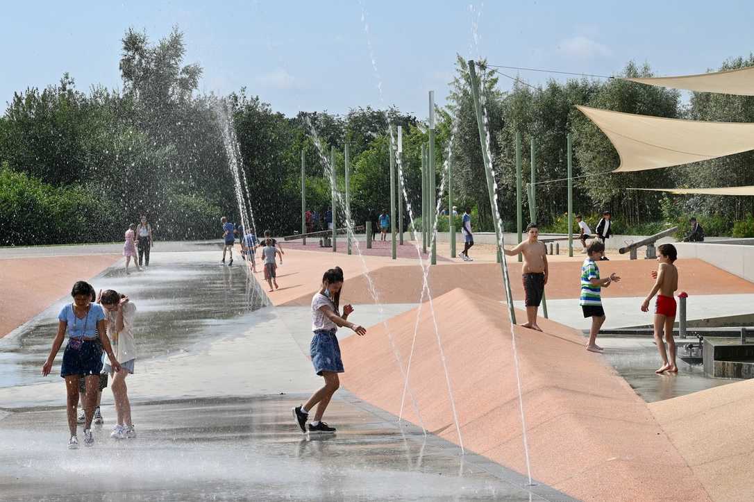 Besuchermagnet Wasserspielplatz auf der Landesgartenschau (Laga) Ingolstadt Besuchermagnet Wasserspielplatz auf der Landesgartenschau (Laga) Ingolstadt