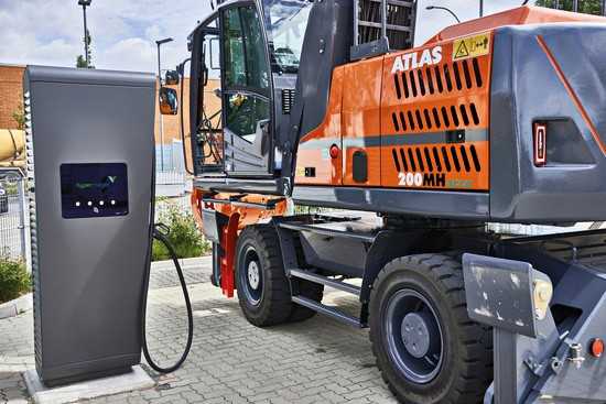 IFAT 2024: Atlas mit e-Industrieumschlagmaschine IFAT 2024: Atlas mit e-Industrieumschlagmaschine