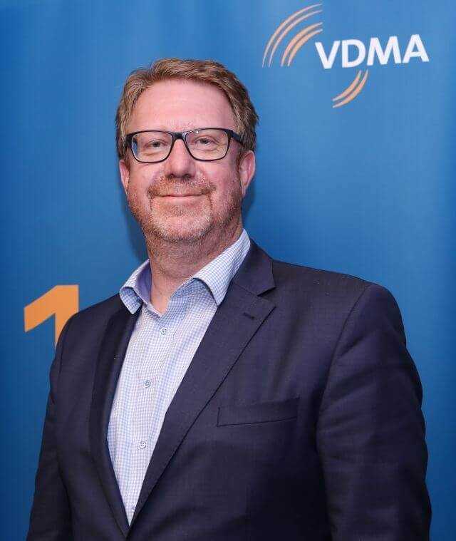 Franz-Josef Paus, Vorsitzender des Fach- verbandes Baumaschinen und Baustoffan- lagen im VDMA, ist sicher, dass der Boom der deutschen Baumaschinenindustrie bis ins kommende Jahr hinein anhält. Franz-Josef Paus, Vorsitzender des Fach- verbandes Baumaschinen und Baustoffan- lagen im VDMA, ist sicher, dass der Boom der deutschen Baumaschinenindustrie bis ins kommende Jahr hinein anhält.