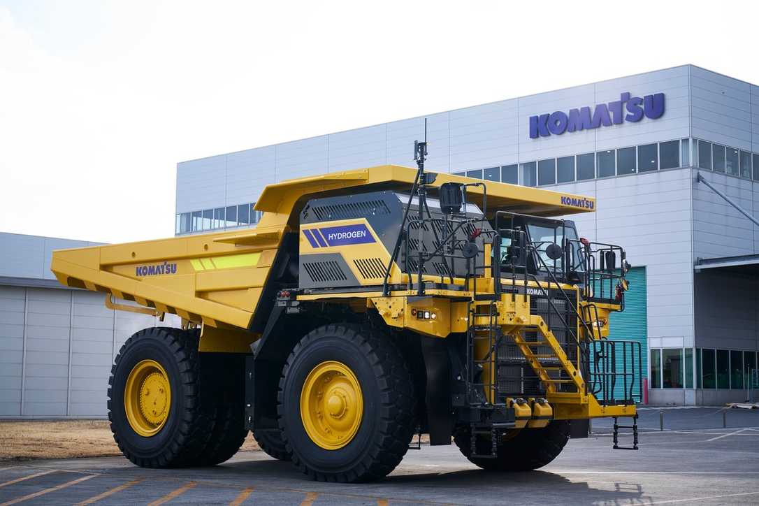 Komatsu testet Muldenkipper mit Wasserstoffmotor von Keyou