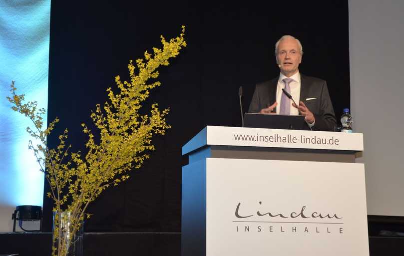 Sprach sich ausdrücklich für die Digitalisierung von Verwaltungen und KI in der Kanalinspektion aus: Prof. Karsten Körkemeyer. | Foto: B_I/Valdix Sprach sich ausdrücklich für die Digitalisierung von Verwaltungen und KI in der Kanalinspektion aus: Prof. Karsten Körkemeyer. | Foto: B_I/Valdix