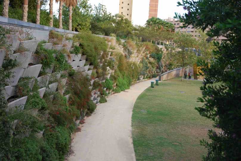 Bis 2030 will Valencia klimaneutral sein. Für das Engagement wurde die Großstadt im Osten Spaniens als „Grüne Hauptstadt Europas 2024“ ausgezeichnet. | Foto: Wotha Bis 2030 will Valencia klimaneutral sein. Für das Engagement wurde die Großstadt im Osten Spaniens als „Grüne Hauptstadt Europas 2024“ ausgezeichnet. | Foto: Wotha