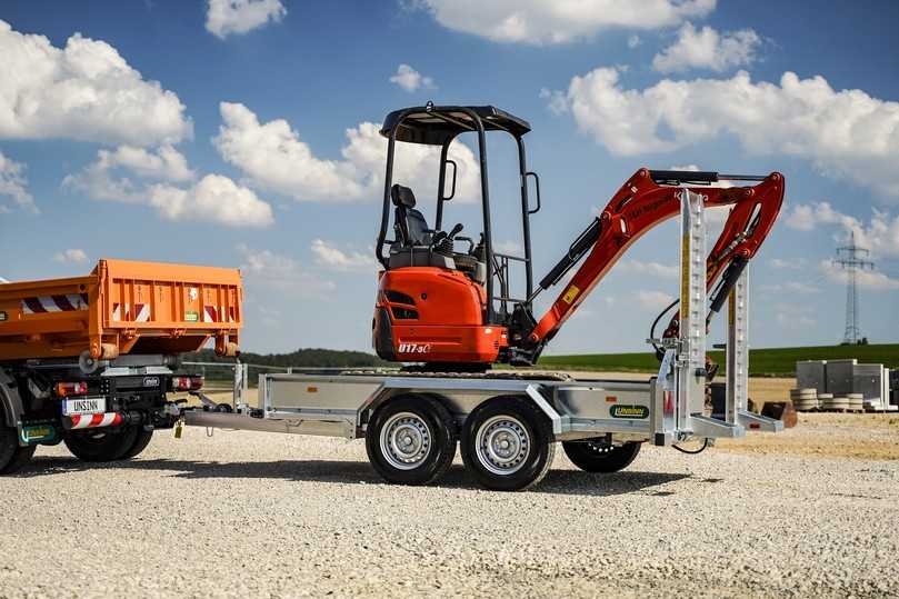 Ein Baumaschinen-Transporter: Auch die Firma Unsinn Fahrzeugtechnik ist auf der NUFAM 2023 am Start - in Halle 3 am Stand A 305. | Foto: Unsinn Fahrzeugtechnik Ein Baumaschinen-Transporter: Auch die Firma Unsinn Fahrzeugtechnik ist auf der NUFAM 2023 am Start - in Halle 3 am Stand A 305. | Foto: Unsinn Fahrzeugtechnik