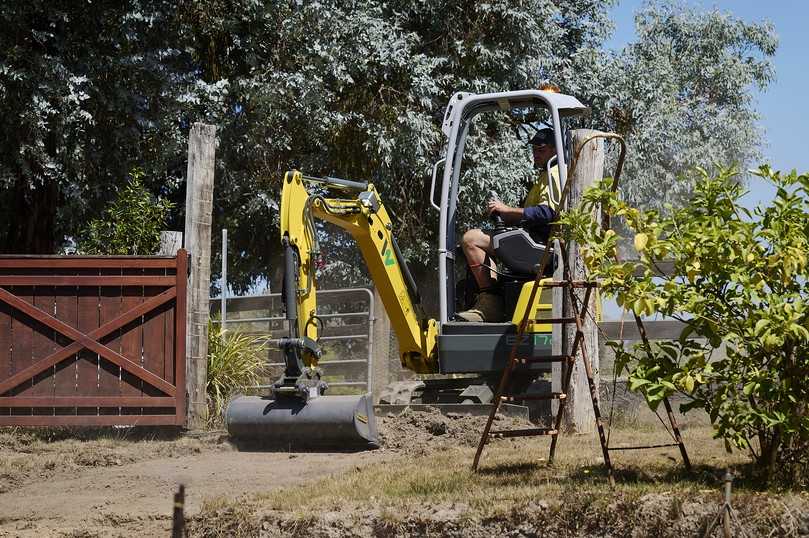 Der Baumaschinenhersteller aus München bietet als Stromer in der Klasse bis 2-Tonnen den EZ17e an. | Foto: Wacker Neuson Der Baumaschinenhersteller aus München bietet als Stromer in der Klasse bis 2-Tonnen den EZ17e an. | Foto: Wacker Neuson