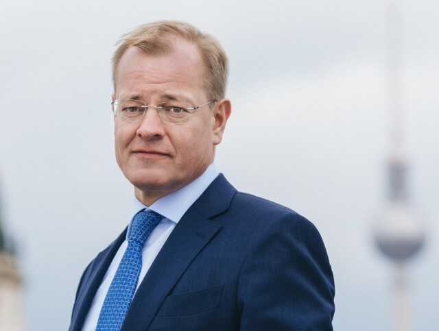 „Einmal mehr beweist sich die soziale Marktwirtschaft als Erfolgsgeschichte mit den mittelständischen Unternehmen als deren Rückgrat.“ Felix Pakleppa | Foto: ZDB „Einmal mehr beweist sich die soziale Marktwirtschaft als Erfolgsgeschichte mit den mittelständischen Unternehmen als deren Rückgrat.“ Felix Pakleppa | Foto: ZDB