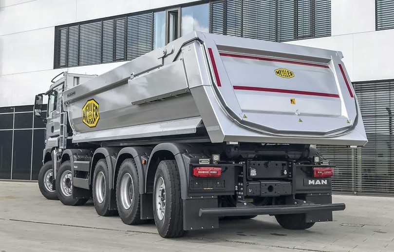 Der Meiller Hinterkipper P536 ist ein Generalist unter den Baufahrzeugen. | Foto: Meiller Der Meiller Hinterkipper P536 ist ein Generalist unter den Baufahrzeugen. | Foto: Meiller