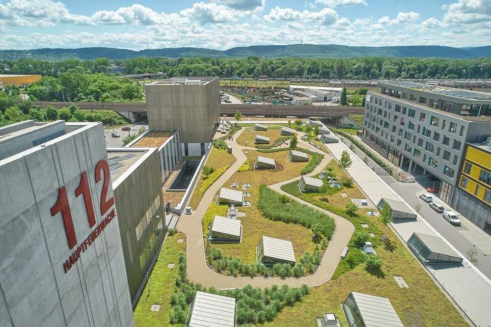 Feuerwache Karlsruhe hat Gründach des Jahres Feuerwache Karlsruhe hat Gründach des Jahres