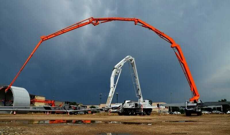 Der brüllende Löwe ist hungrig: Zoomlion: Chinesischer Baumaschinenhersteller mit großen Ambitionen für Europa Der brüllende Löwe ist hungrig: Zoomlion: Chinesischer Baumaschinenhersteller mit großen Ambitionen für Europa