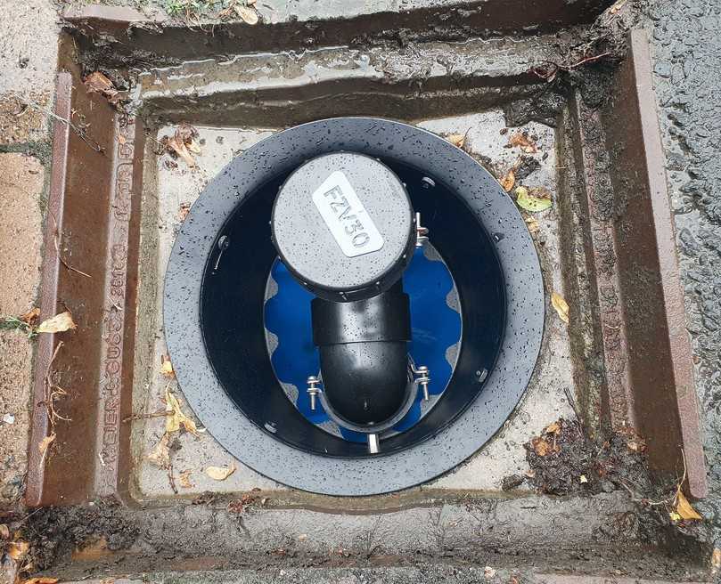 Rechtssichere Köderstation zur Montage in Kanalschächten oder integriert in den Regenwasserablauf | Foto: Coalsi Rechtssichere Köderstation zur Montage in Kanalschächten oder integriert in den Regenwasserablauf | Foto: Coalsi