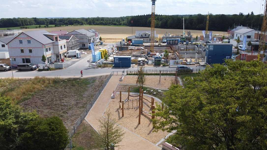 Klimawandel: Sickersteine im Baugebiet trotzen Starkregen Klimawandel: Sickersteine im Baugebiet trotzen Starkregen