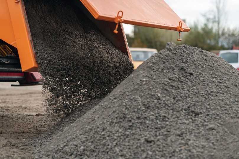 Die dauerhafte Speicherung von Kohlendioxid in Betonrezyklat kann die Klimabilanz verbessern - neben der Möglichkeit, den Zementanteil im Frischbetonmix zu reduzieren. | Foto: Riechsteiner/Neustark Die dauerhafte Speicherung von Kohlendioxid in Betonrezyklat kann die Klimabilanz verbessern - neben der Möglichkeit, den Zementanteil im Frischbetonmix zu reduzieren. | Foto: Riechsteiner/Neustark