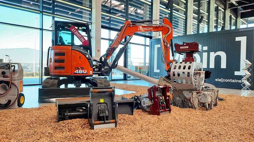 Welche Anbaugeräte lohnen sich für meine Anwendungen? Im Coreum findet man die Antwort. | Foto: Coreum Welche Anbaugeräte lohnen sich für meine Anwendungen? Im Coreum findet man die Antwort. | Foto: Coreum