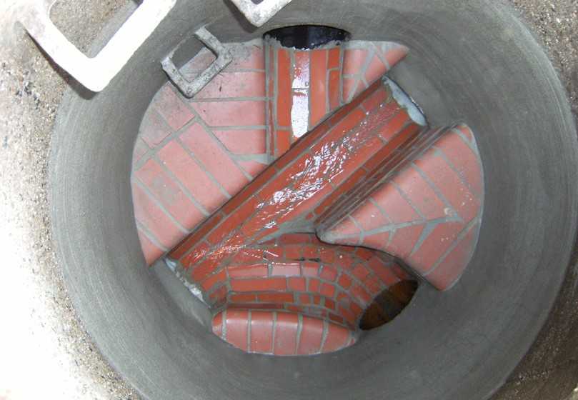 Bei dieser Sanierung wurde das Gerinne verklinkert. | Foto: Katec Kanaltechnik Bei dieser Sanierung wurde das Gerinne verklinkert. | Foto: Katec Kanaltechnik