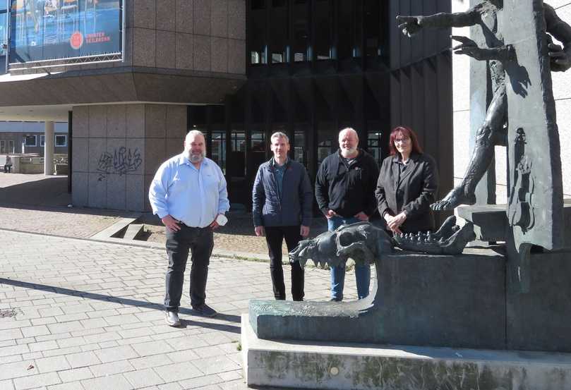V.l.n.r.: Oliver Ramm (Tubus System), Florian Weis (IBH Süd), Markus Rack und Kerstin Klier (beide Theater Heilbronn). | Foto: B_I/Valdix V.l.n.r.: Oliver Ramm (Tubus System), Florian Weis (IBH Süd), Markus Rack und Kerstin Klier (beide Theater Heilbronn). | Foto: B_I/Valdix