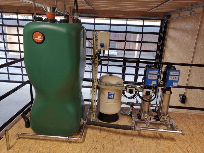 Großanlage für Regenwassernutzung in einem Werkhof im Kanton Bern. | Foto: Regenfänger.ch Großanlage für Regenwassernutzung in einem Werkhof im Kanton Bern. | Foto: Regenfänger.ch