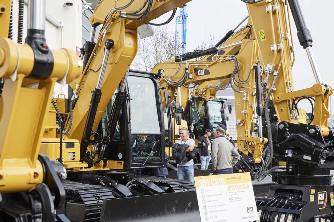 Lieferketten-Probleme bremsen Baumaschinen-Produktion aus Lieferketten-Probleme bremsen Baumaschinen-Produktion aus