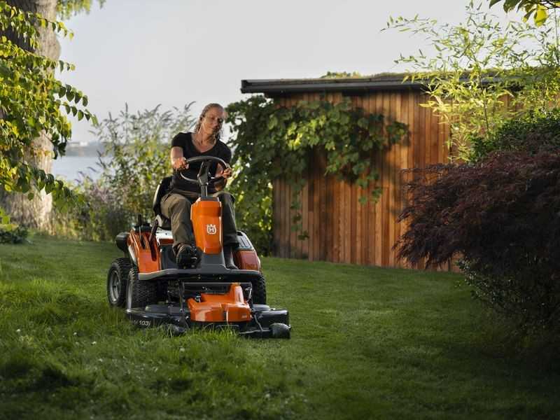 Husqvarna: Neuer Aufsitzrasenmäher mit Akku Husqvarna: Neuer Aufsitzrasenmäher mit Akku