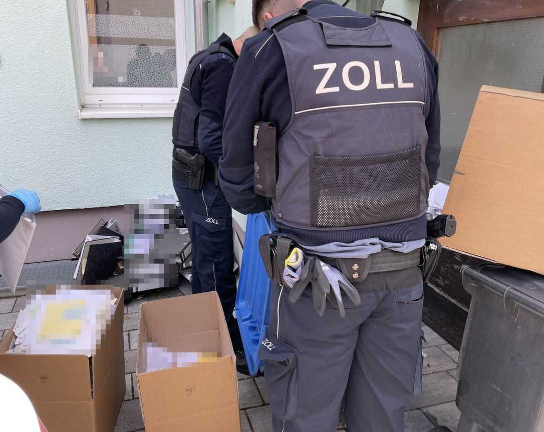 Tübingen: Razzia bei Bauunternehmen – Schwarzarbeit & Festnahmen