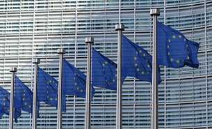 EU-Kommission: 2 Mrd. für digitalen Wandel
