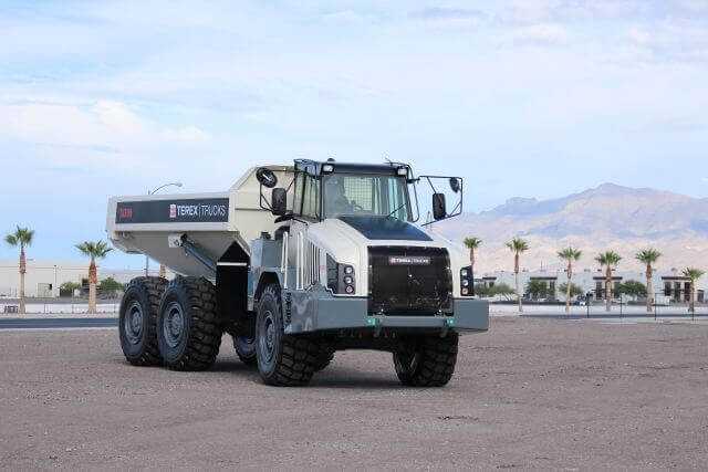 Terex Trucks zeigt neuen TA300 auf der Steinexpo Terex Trucks zeigt neuen TA300 auf der Steinexpo