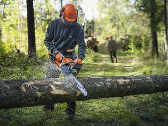 Neue Benzin-Allroundgeräte von Husqvarna - für Profis und Heimwerker