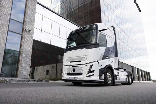 Volvo bringt Sondermodell für schwere Transportaufgaben