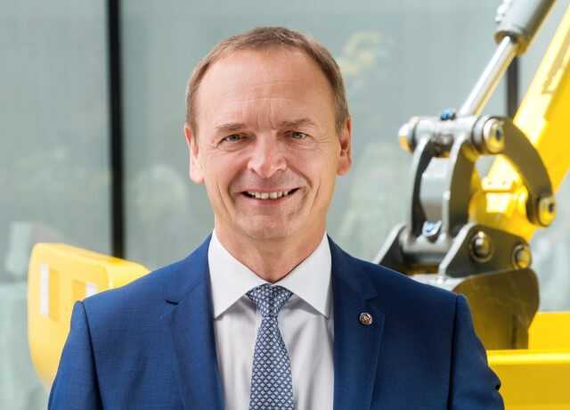 Elektromaschinen vor dem Durchbruch Elektromaschinen vor dem Durchbruch