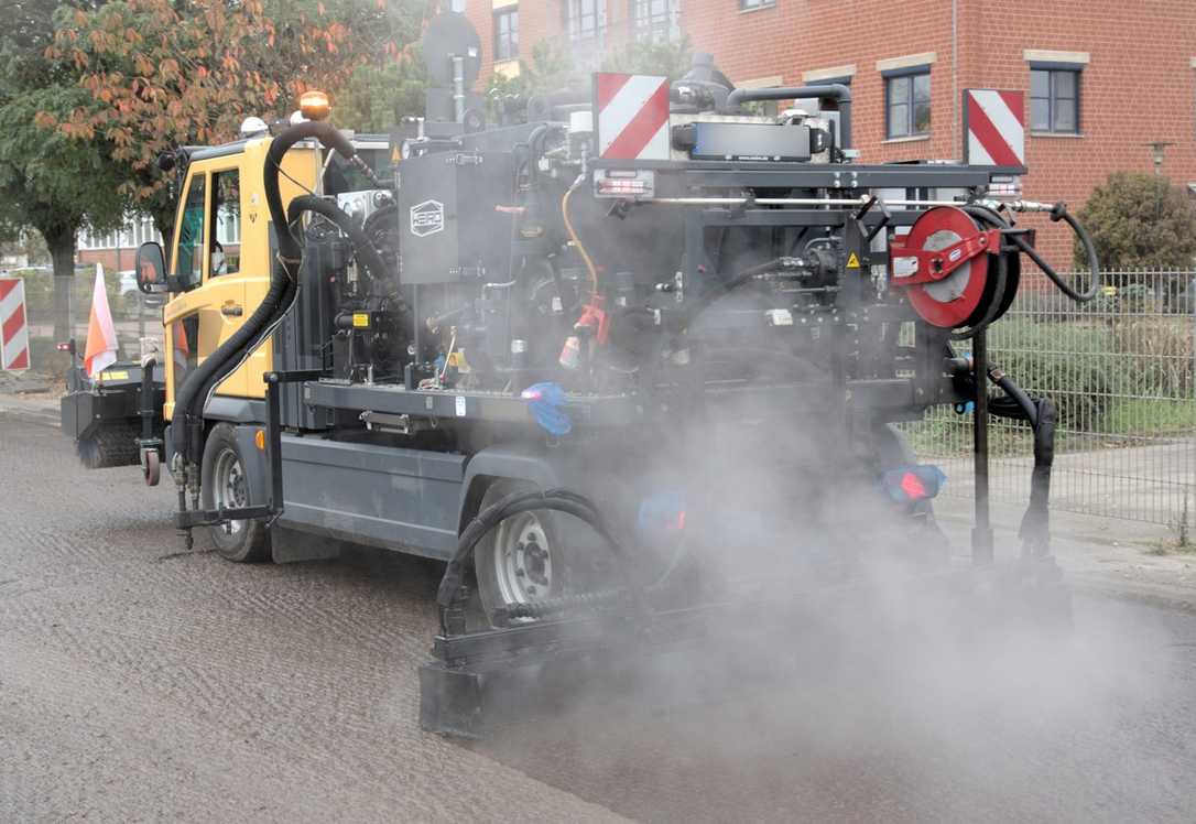 bauma 2025: Weiro zeigt Anspritzmaschinen für den Asphaltstraßenbau bauma 2025: Weiro zeigt Anspritzmaschinen für den Asphaltstraßenbau