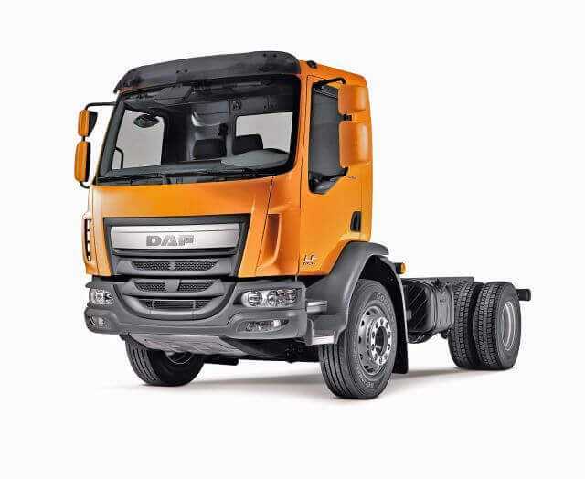 Die Baureihe LF: Mittelschwere DAF-Lkw von 7,5 bis 18 Tonnen, das Fahrerhaus stammt von Renault, die Motoren liefert Cummins. Die Baureihe LF: Mittelschwere DAF-Lkw von 7,5 bis 18 Tonnen, das Fahrerhaus stammt von Renault, die Motoren liefert Cummins.