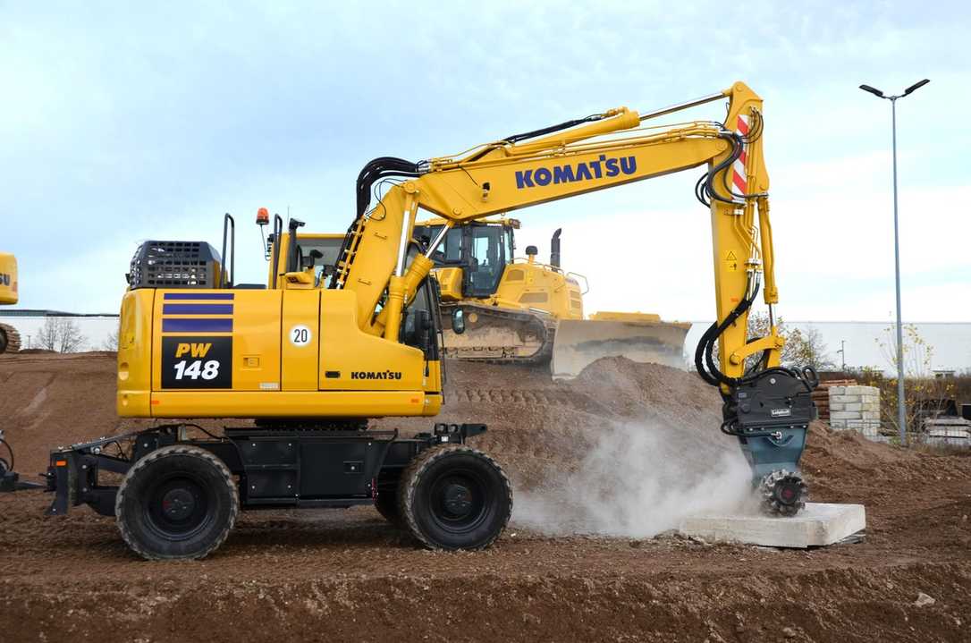 Baumaschinenhersteller Komatsu baut Arbeitsplätze in Hannover ab Baumaschinenhersteller Komatsu baut Arbeitsplätze in Hannover ab