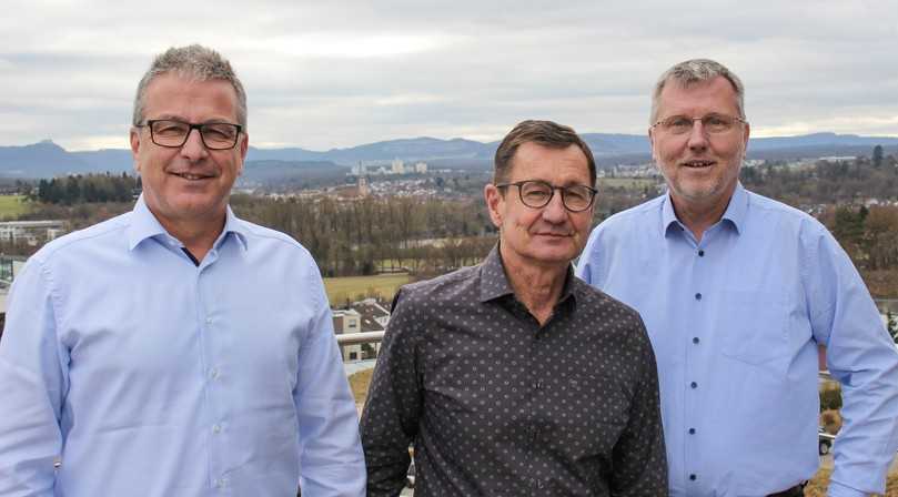 Die ZinCo-Geschäftsführer Ulrich Schäfer, Manfred Krüger und Dieter Schenk (v.l.) bleiben auch nach der Übernahme durch Holcim für das Unternehmen verantwortlich. | Foto: ZinCo GmbH Die ZinCo-Geschäftsführer Ulrich Schäfer, Manfred Krüger und Dieter Schenk (v.l.) bleiben auch nach der Übernahme durch Holcim für das Unternehmen verantwortlich. | Foto: ZinCo GmbH