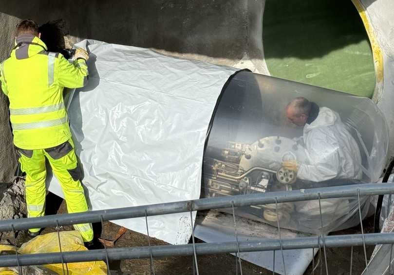 Über eine Luftschleuse erfolgt der Einbau der Jumbokerne. | Foto: Swietelsky-Faber Über eine Luftschleuse erfolgt der Einbau der Jumbokerne. | Foto: Swietelsky-Faber