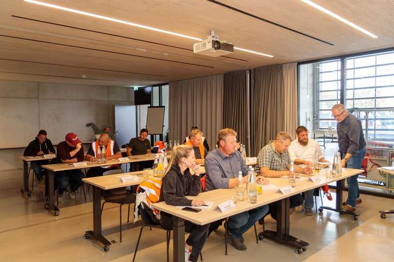 Modern ausgestattete Seminarräume bilden die Grundlage für eine motivierende Lernatmosphäre. | Foto: Coreum Modern ausgestattete Seminarräume bilden die Grundlage für eine motivierende Lernatmosphäre. | Foto: Coreum