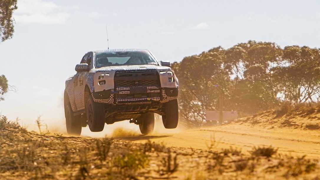 Ranger Raptor – die neue Generation im Offroad-Einsatz Ranger Raptor – die neue Generation im Offroad-Einsatz