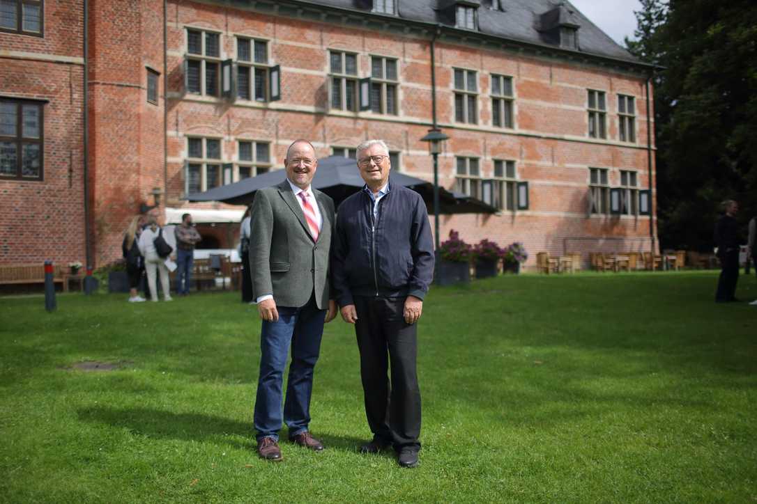 35 Jahre Institut für Baumpflege – Baumpflege-Wissen und ein Blick in die Zukunft 35 Jahre Institut für Baumpflege – Baumpflege-Wissen und ein Blick in die Zukunft