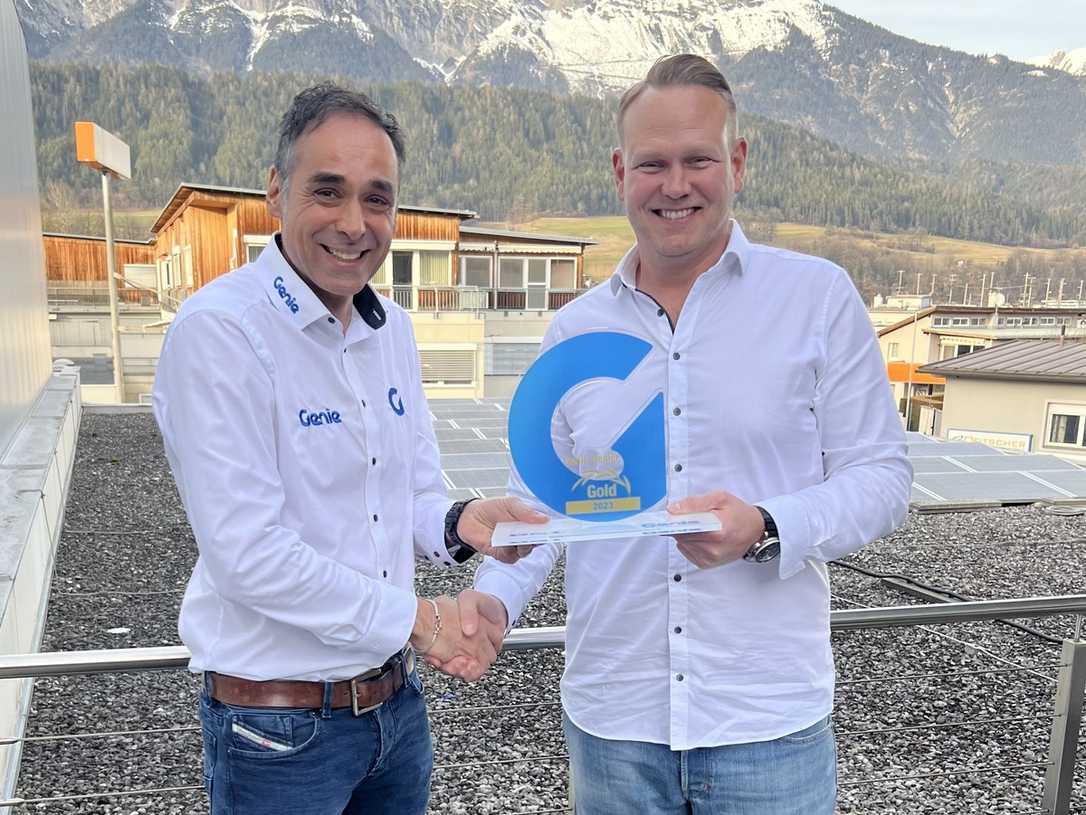 BSI GmbH Dortmund gewinnt Genie-Auszeichnung Händler des Jahres BSI GmbH Dortmund gewinnt Genie-Auszeichnung Händler des Jahres