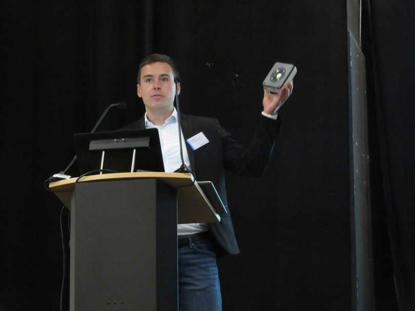 Messtechnik und Digitalisierung brachte Pirmin Lickert in seinem Vortrag „Überwachung von dezentralen Messstellen“ zusammen. | Foto: B_I/Valdix Messtechnik und Digitalisierung brachte Pirmin Lickert in seinem Vortrag „Überwachung von dezentralen Messstellen“ zusammen. | Foto: B_I/Valdix