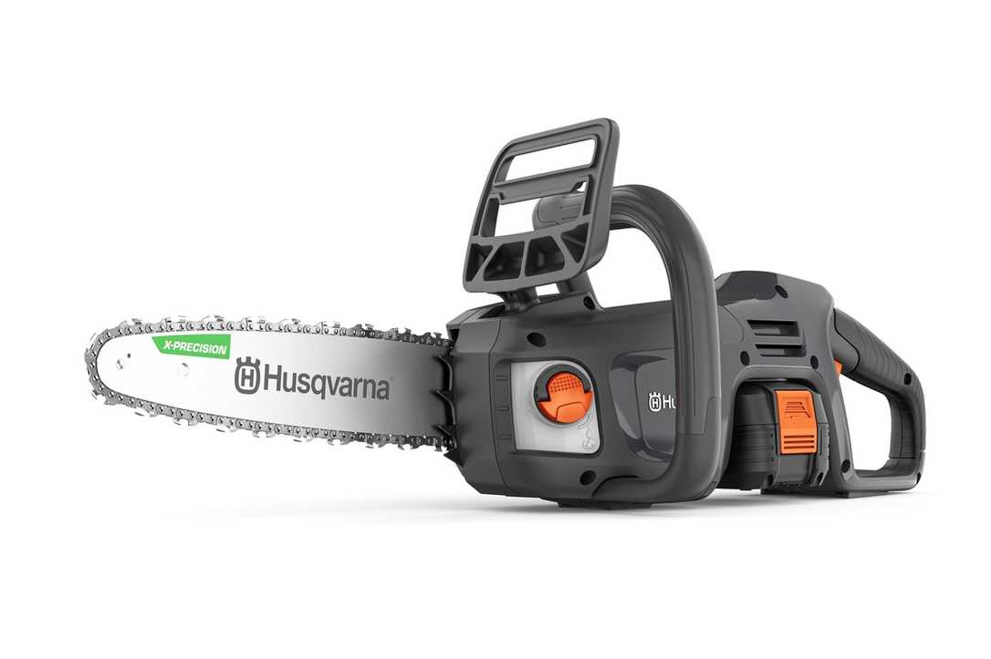 Husqvarna - Neue Kettensäge mit Akku für Profis und Heimwerker