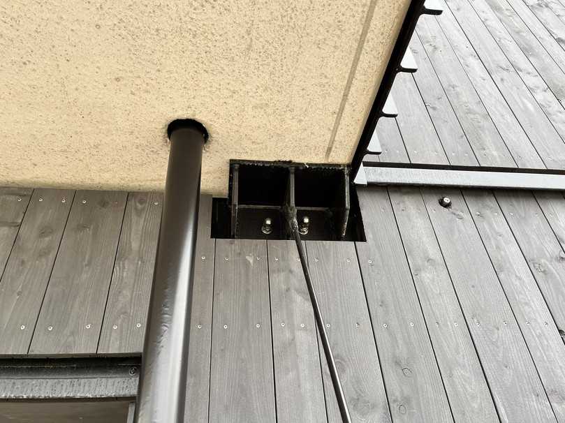 Die Lösung für den Anschluss der Balkonplatten an die Geschossdecken aus Brettsperrholz gelang in einer Sonderkonstruktion mit Schöck Isokorb T Typ S. | Foto: Schöck Bauteile GmbH Die Lösung für den Anschluss der Balkonplatten an die Geschossdecken aus Brettsperrholz gelang in einer Sonderkonstruktion mit Schöck Isokorb T Typ S. | Foto: Schöck Bauteile GmbH