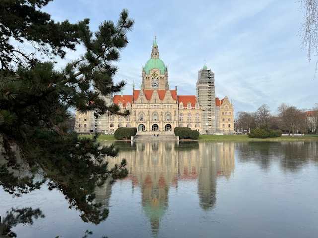 Die Niedersächsische Staatskanzlei hat in einer Pressemitteilung bekanntgegeben, dass das Kabinett der Landesregierung der Novelle zustimmt.