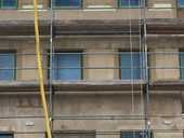 Teure Bausünden: Warum unüberlegtes Sanieren im Desaster endet