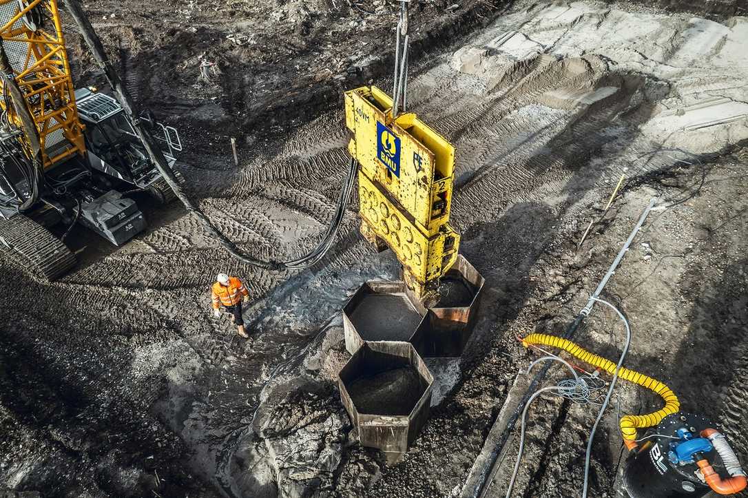 Bauer Resources Bodenaustausch für LCKW-Sanierung in Velten Brandenburg Bauer Resources Bodenaustausch für LCKW-Sanierung in Velten Brandenburg