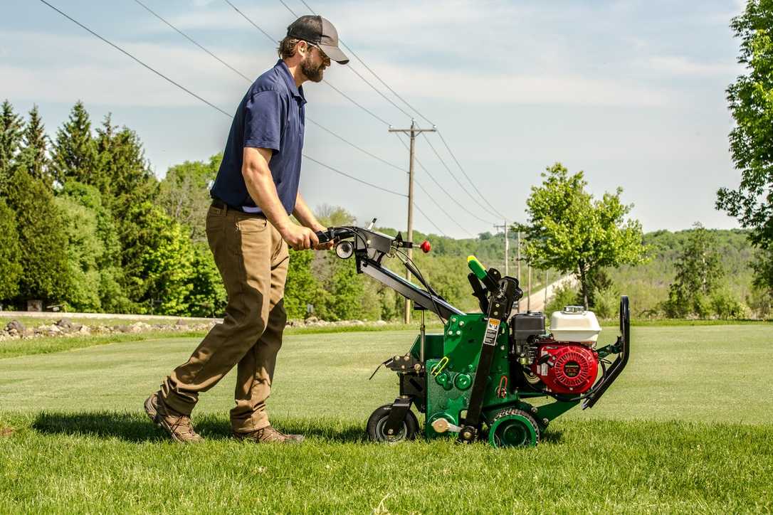 Bobcat nimmt Ryan-Rasenpflegemaschinen ins Produktportfolio auf Bobcat nimmt Ryan-Rasenpflegemaschinen ins Produktportfolio auf